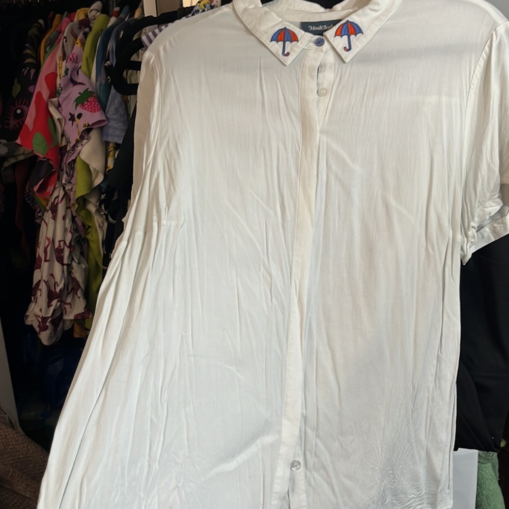 ModCloth Umbrella Embroidered Button Down - Picture 3 of 5